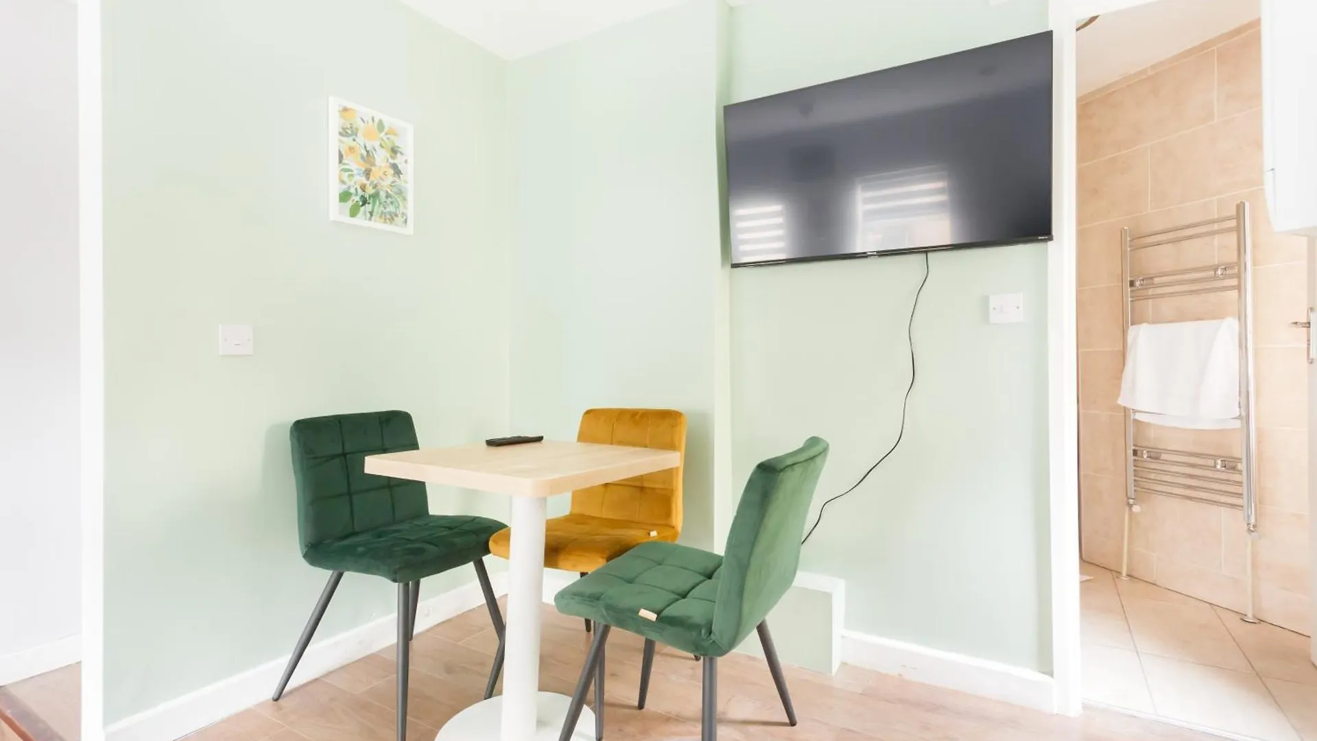 Lovely Studio Flats In Dalston London 0*,  United Kingdom